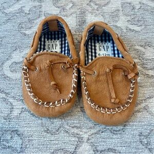 Baby GAP Moccasin Shoes - Size 6-12 months - Tan with White Stitching